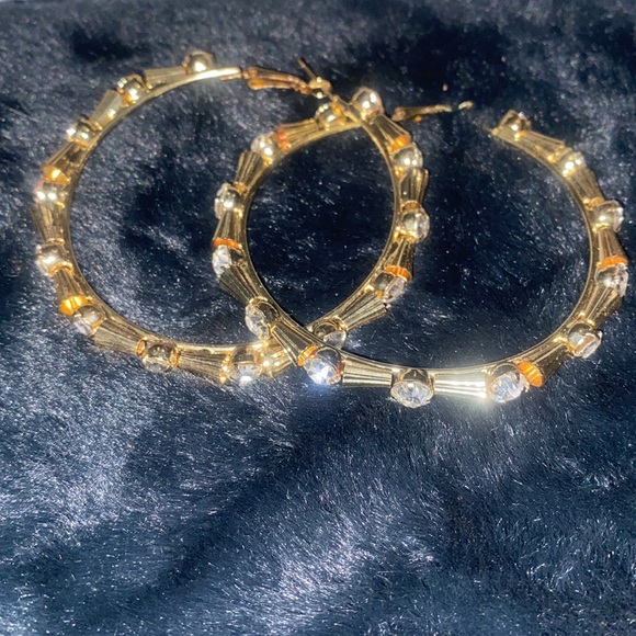 Gold tone and rhinestone large hoops - Picture 2 of 6